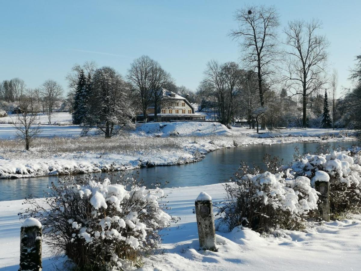 La Roseraie. Gaume-Ardenne-Lacuisine Sur Semois. Флоранвиль Экстерьер фото